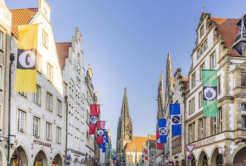 4 × 8 FLAGS FROM A STONE, 2021